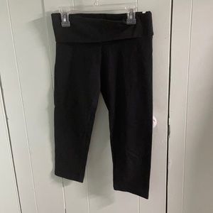 Victoria Secret Pink crop leggings